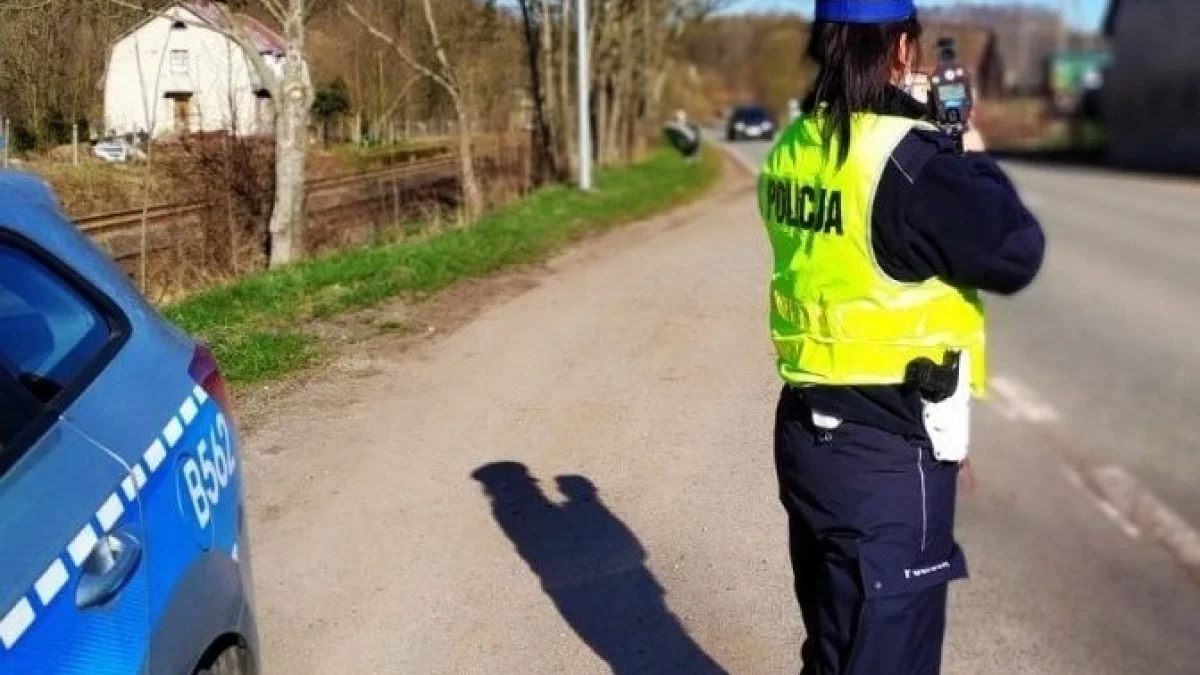 Kierująca straciła prawo jazdy za nadmierną prędkość